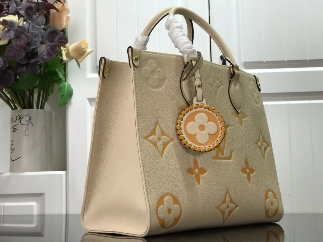 Designer Totes - LOV - 6026