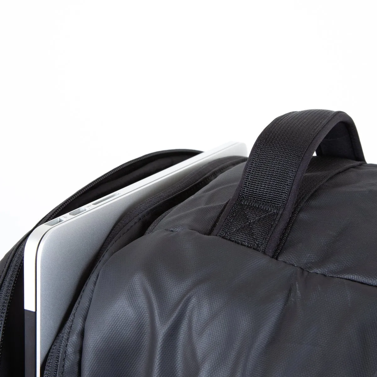 FCS Mission Travel Backpack - 40L