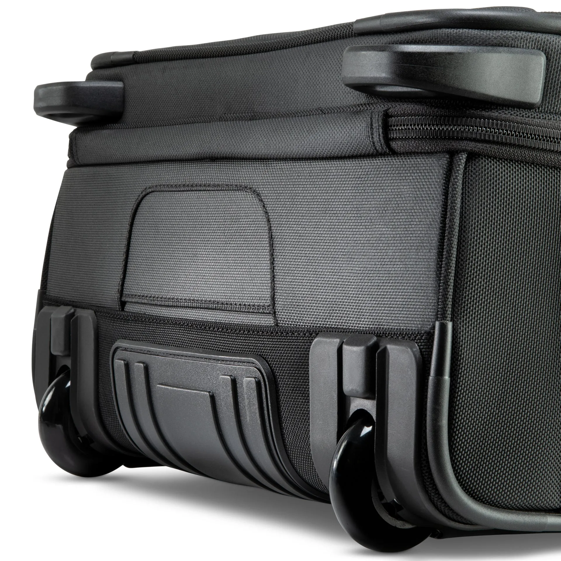 Flight Essentials Softside 16" Wheeled Boarding Bag