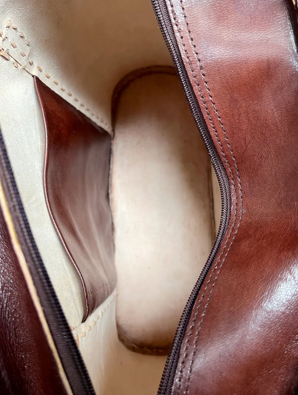 Handcrafted Jawaja Leather Tote with Stitched Detail
