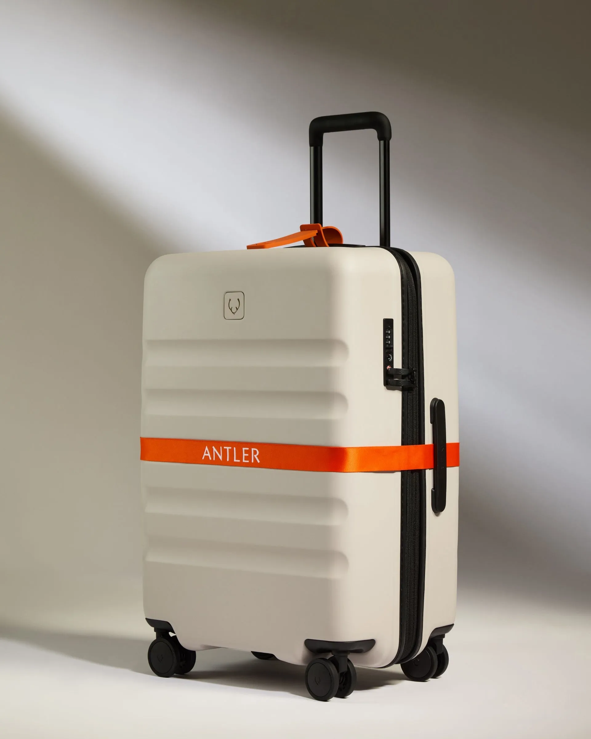 Luggage Strap in Coral