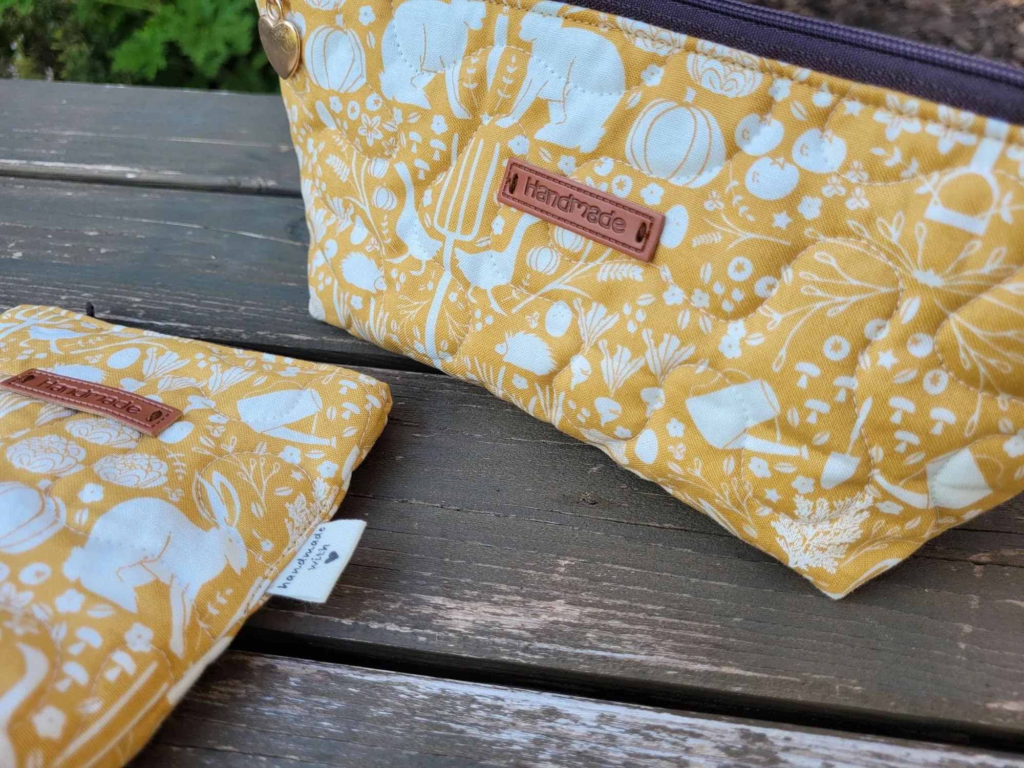 Quilted Zipper Pouch Set