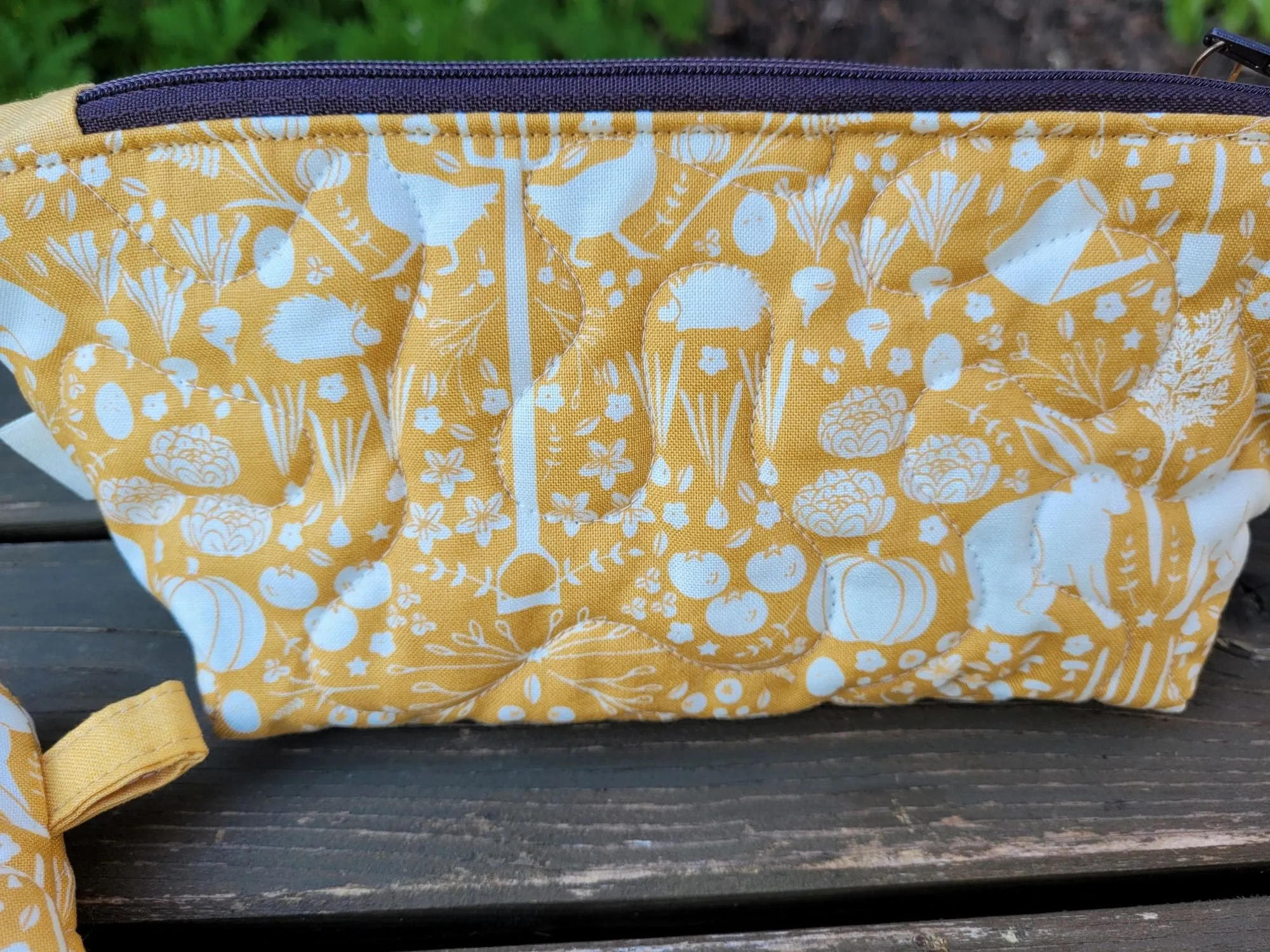 Quilted Zipper Pouch Set