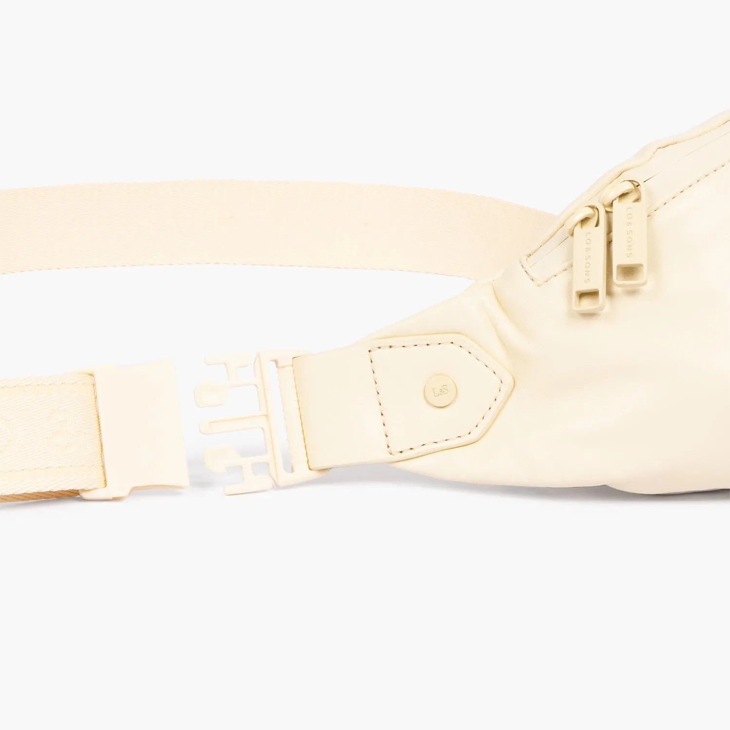 The Bond - Sheepskin Leather - Ivory